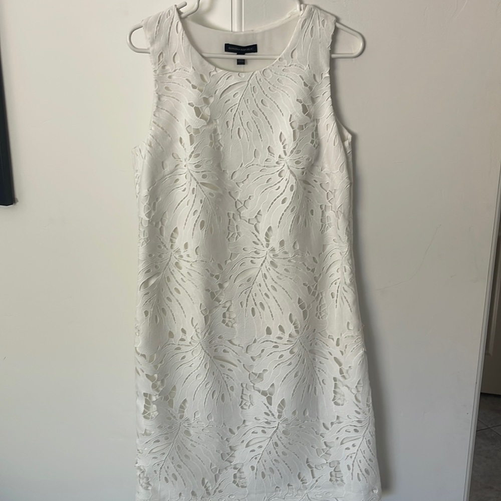 Banana Republic White Leaf Lace Shift Dress - Size 10T